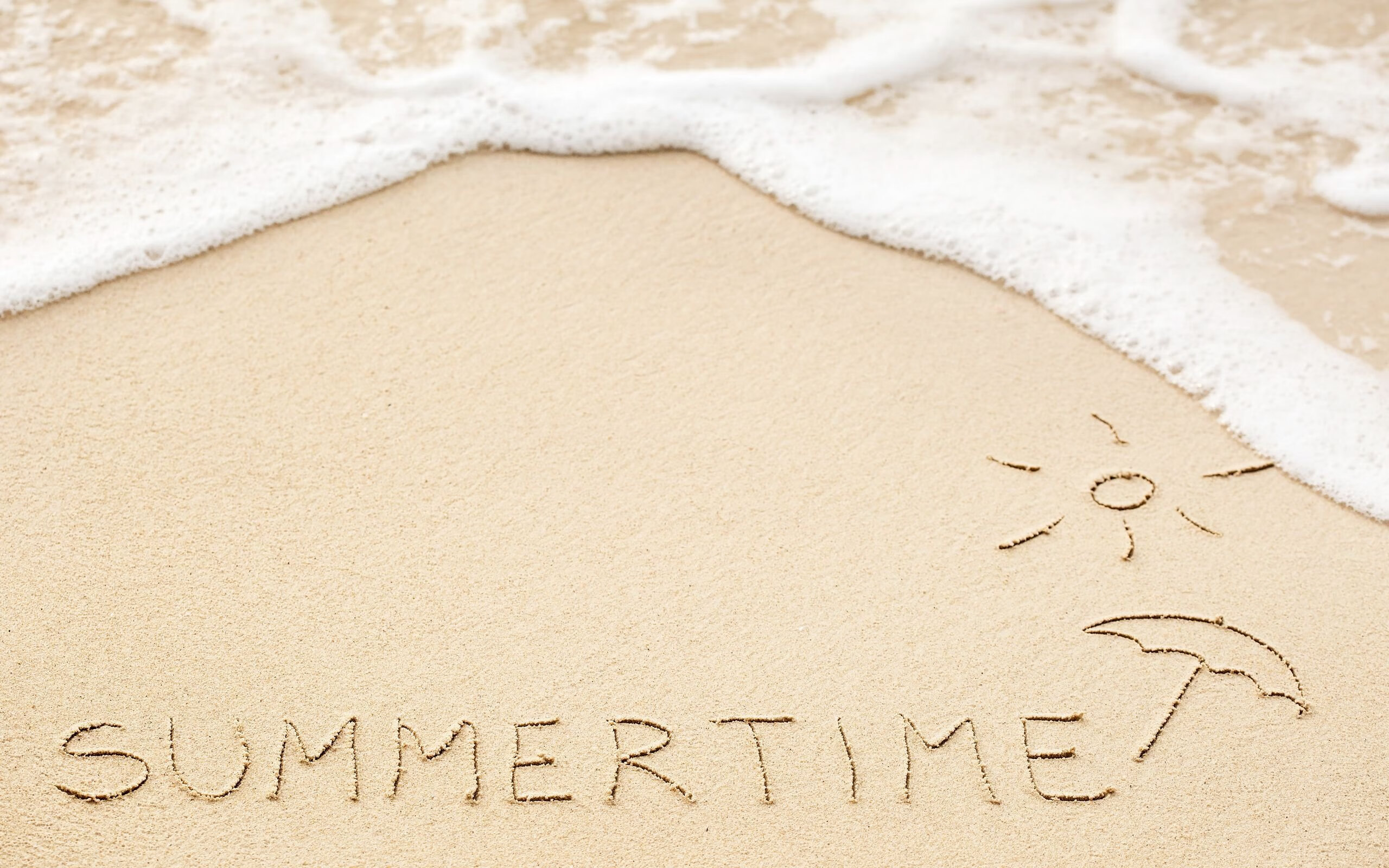 爱游戏综合娱乐-欧洲杯决战场：战术变化引领新潮流！，欧洲杯决赛赛前分析