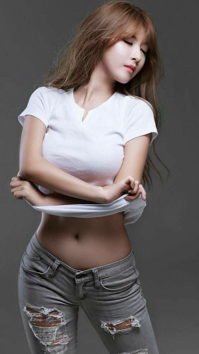 爱游戏官方-阿莱克西用坚韧精神征服赛场挑战，阿莱克西亚同人图