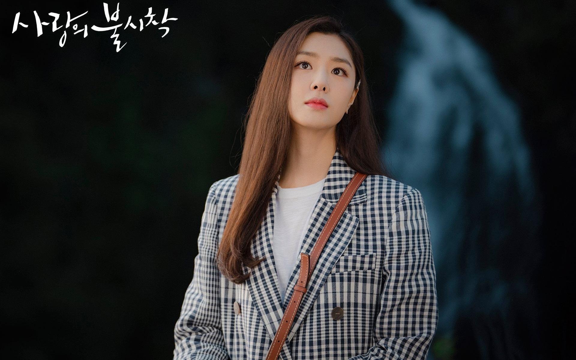 “短柄墙球：高新区全民健身馆将带你进入竞技与智力双重挑战的世界”